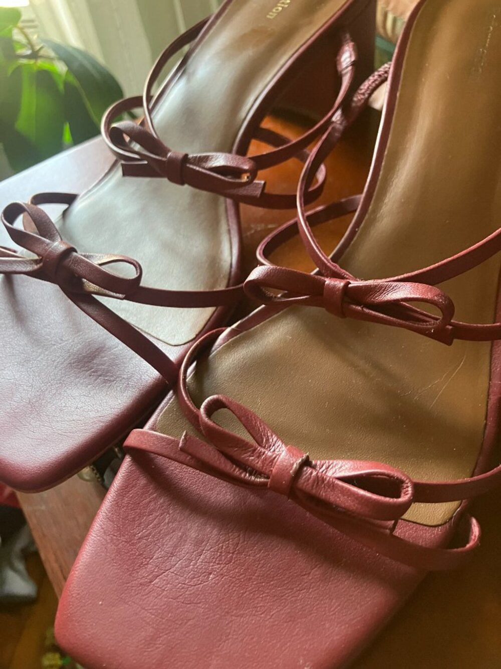 Reformation Elodie Bow Block Heel Sandals - Picture 2 of 7